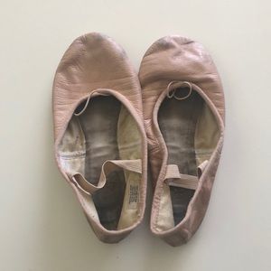 Old ballet shoes